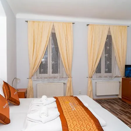 Sunshine Guest house *